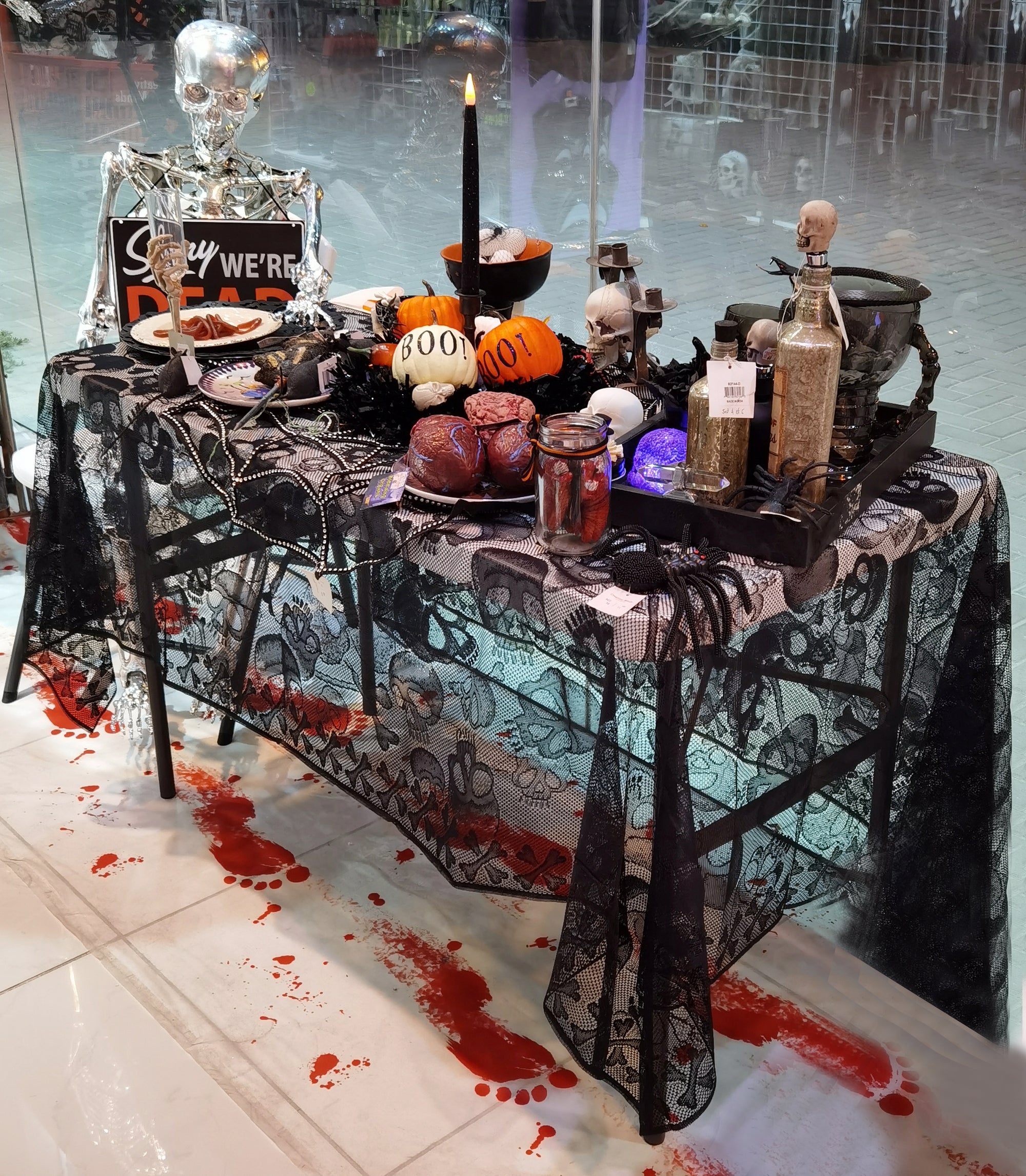 Spooky Dining Set Halloween Decoration Ideas