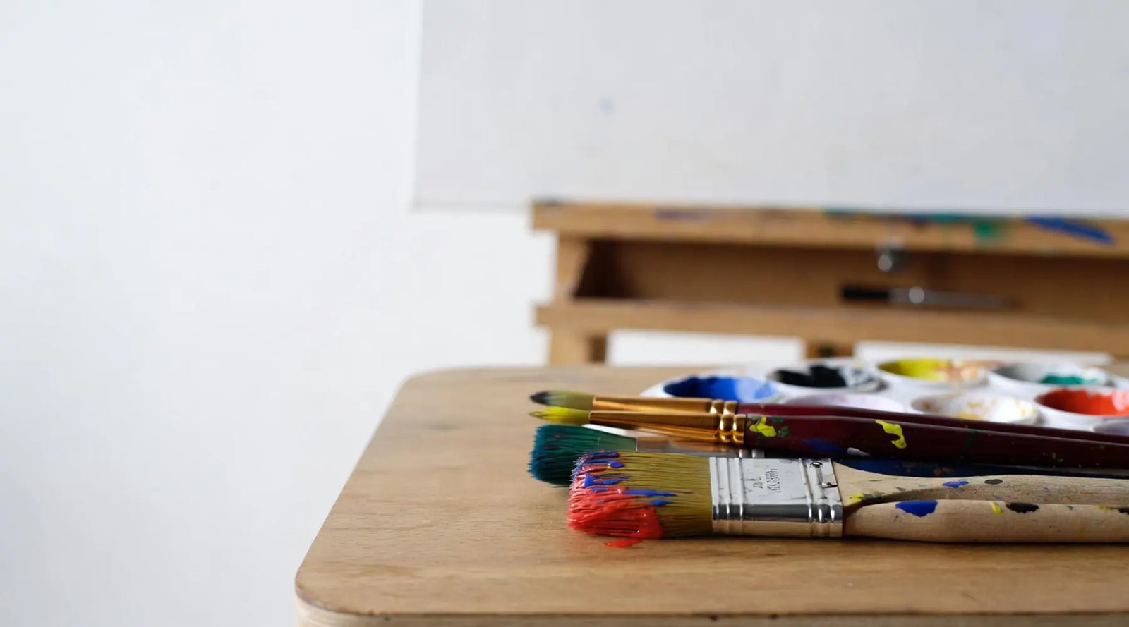 How to Clean Oil Paint Brushes (Step-by-Step Guide)