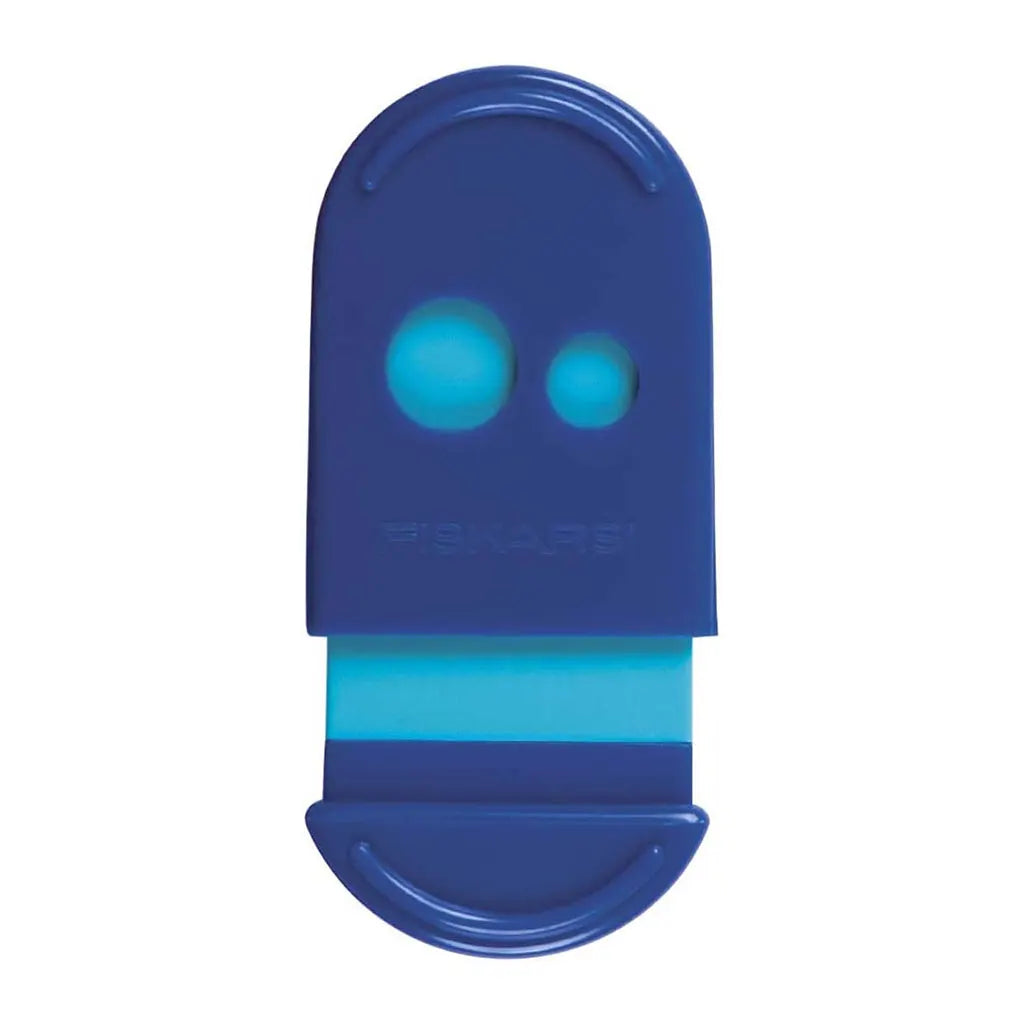 Fiskars Squeeze Sharpener Blue