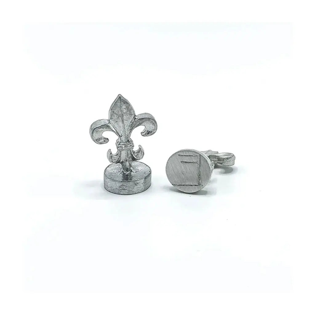 Round Alphabet Seal "E"