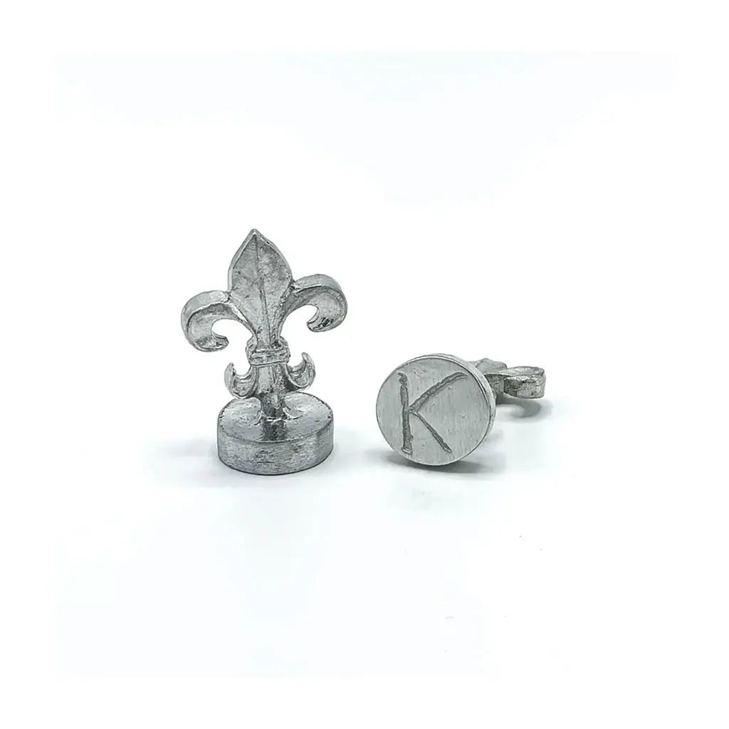 Round Alphabet Seal "K"