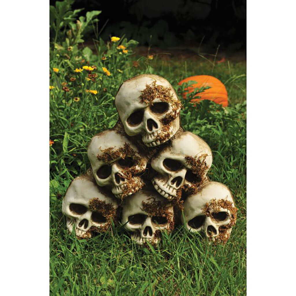 Skull Pyramid Yard Decor, 18in