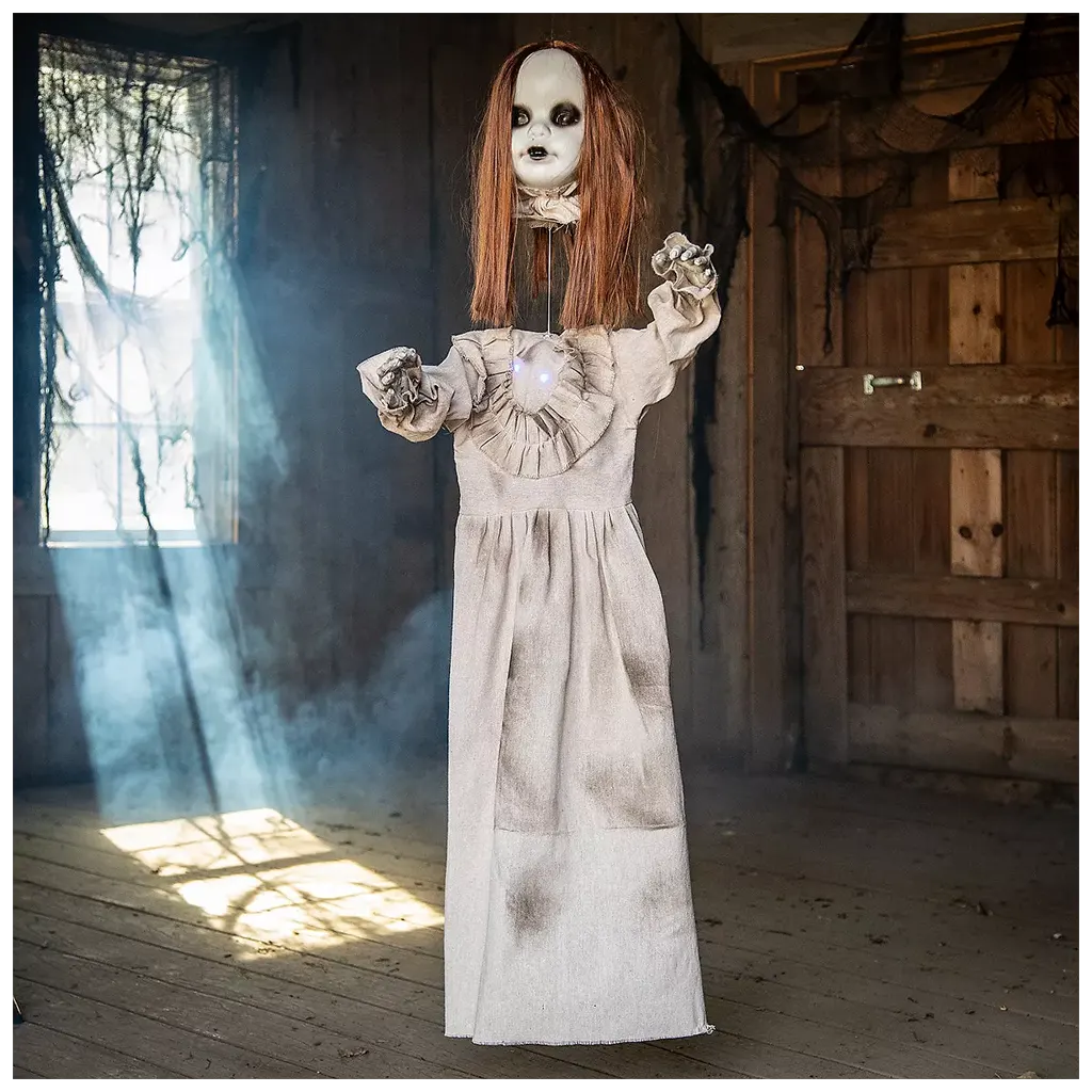 Hanging Girl Separated Head Light Up, 3ft