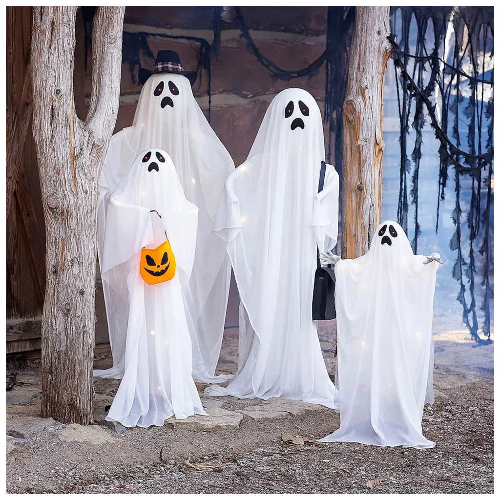 Light-Up Standing Ghost Family, 5ft