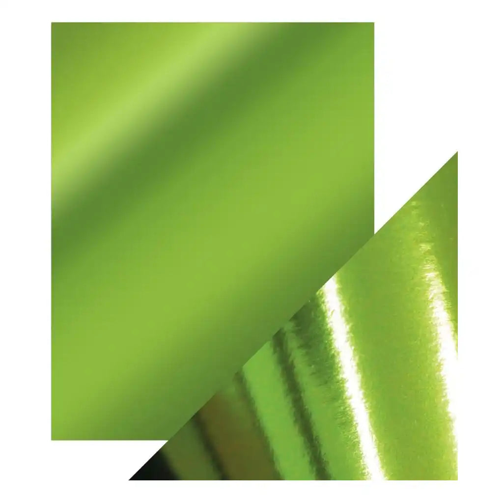 Craft Perfect Mirror Cardstock 8.5in x 11in, 5/Pkg, Emerald Green