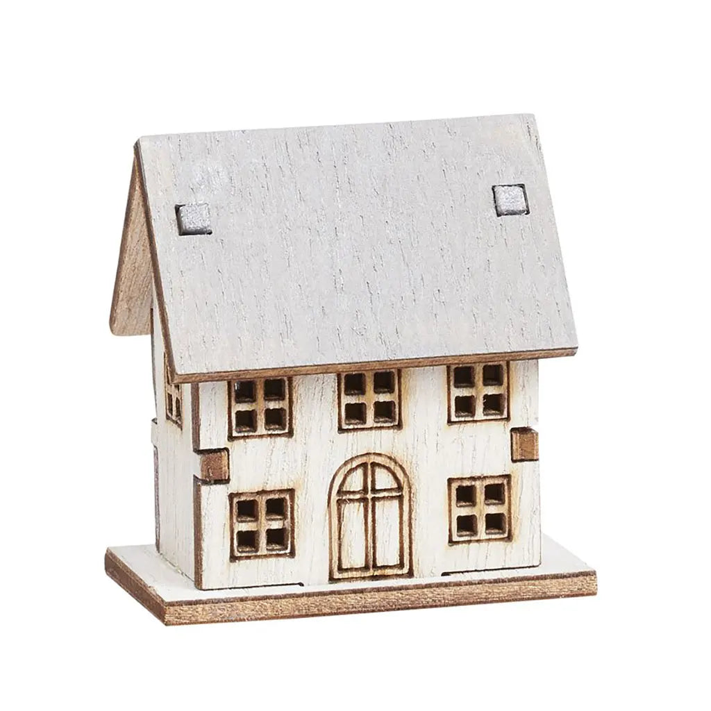 Wooden House II, 5 x 4 x 3cm