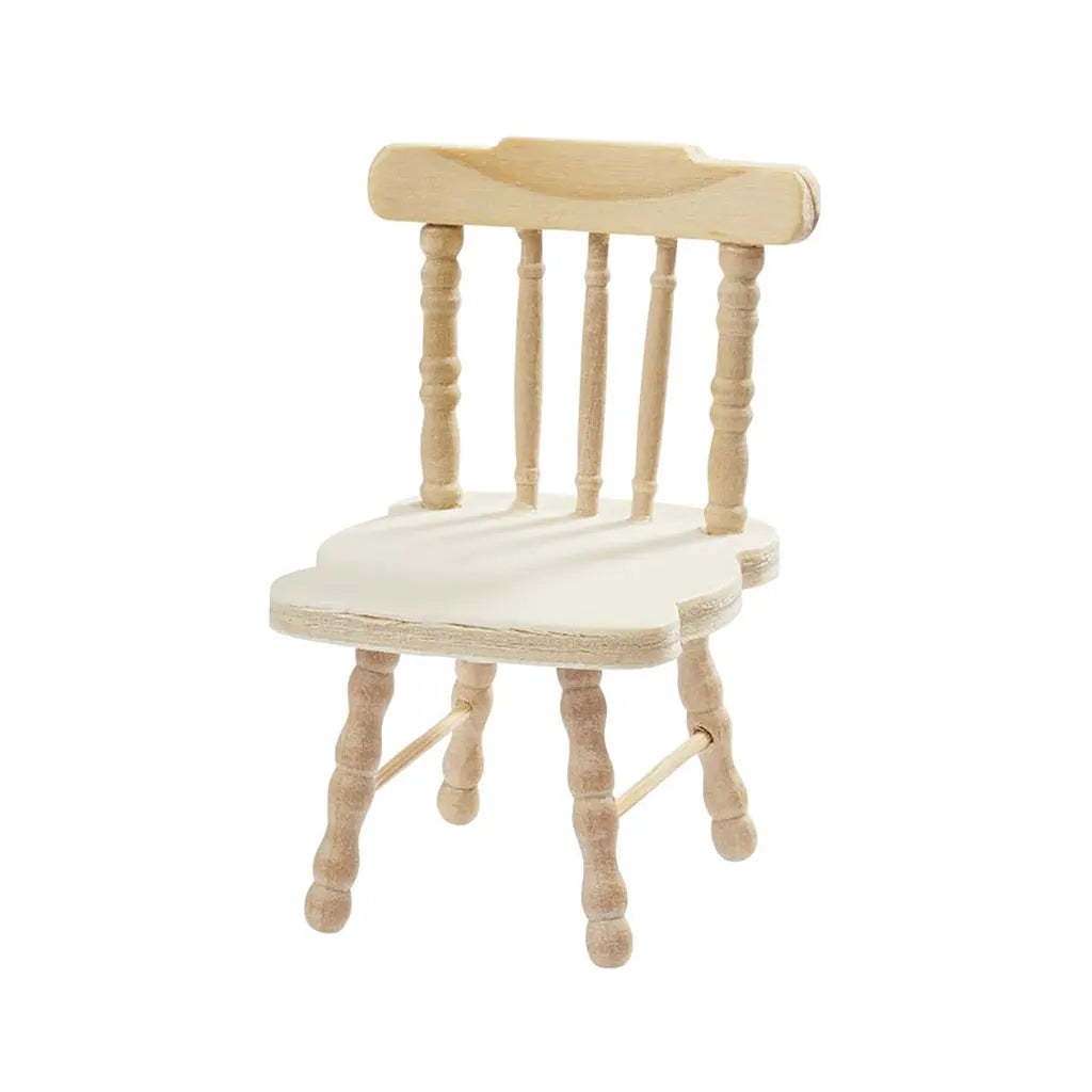 Chair, 4.5 x 5 x 7.5cm