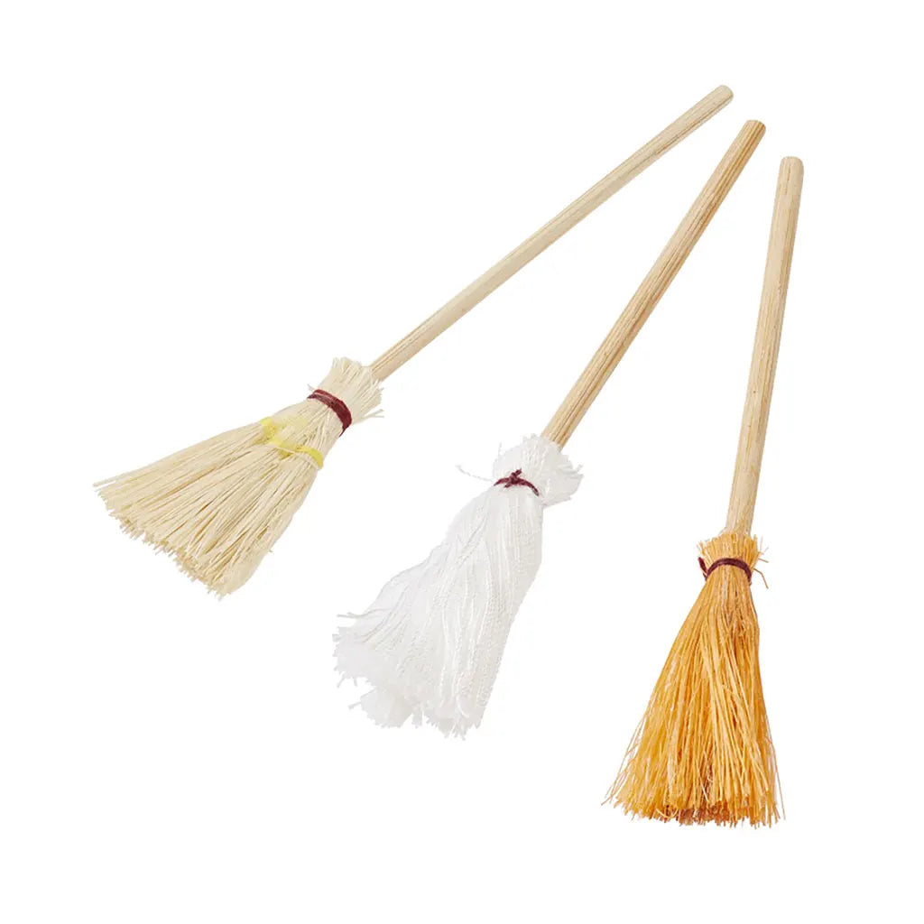 Broom, ca. 10cm, bag with 3 pcs, assorted
