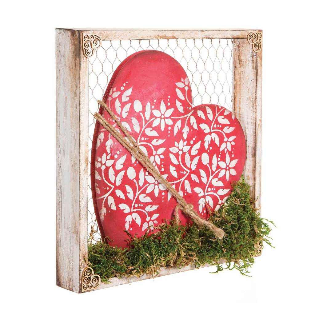 WOOD PLAQUE - HEART 