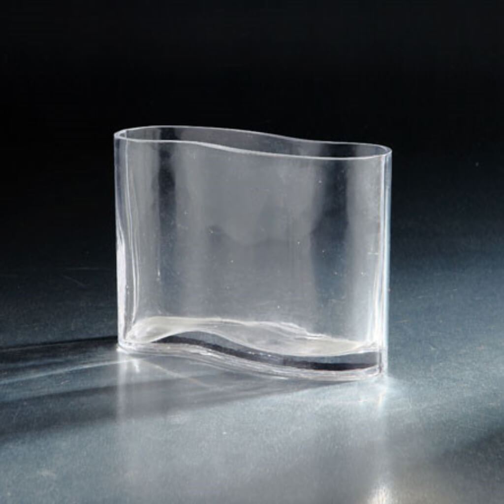 Wiggle Vase L:8&quot; W:3&quot;H:6&quot; Clear 