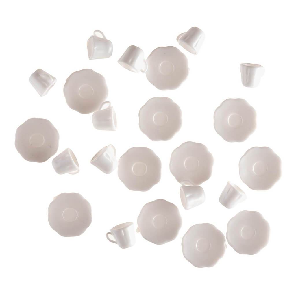 TM CUPS SAUCERS 12PC SET PLAST 