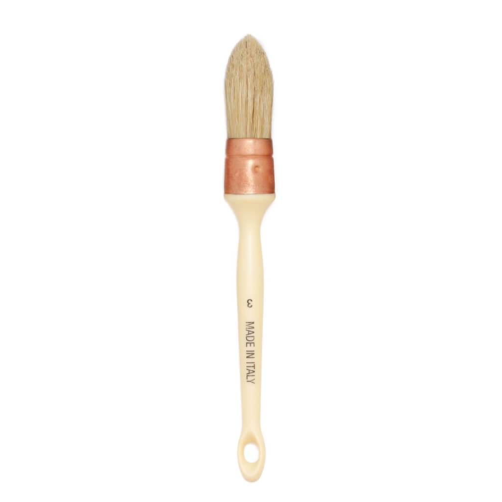 Pointed Sash Brush Short