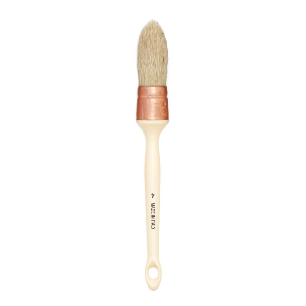 Pointed Sash Brush Short