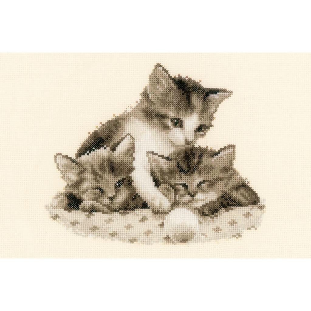 Vervaco Counted Cross Stitch Kit 9in x 8in Three Little Kittens On Aida