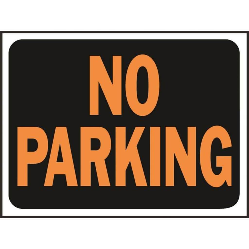 NO PARKING 