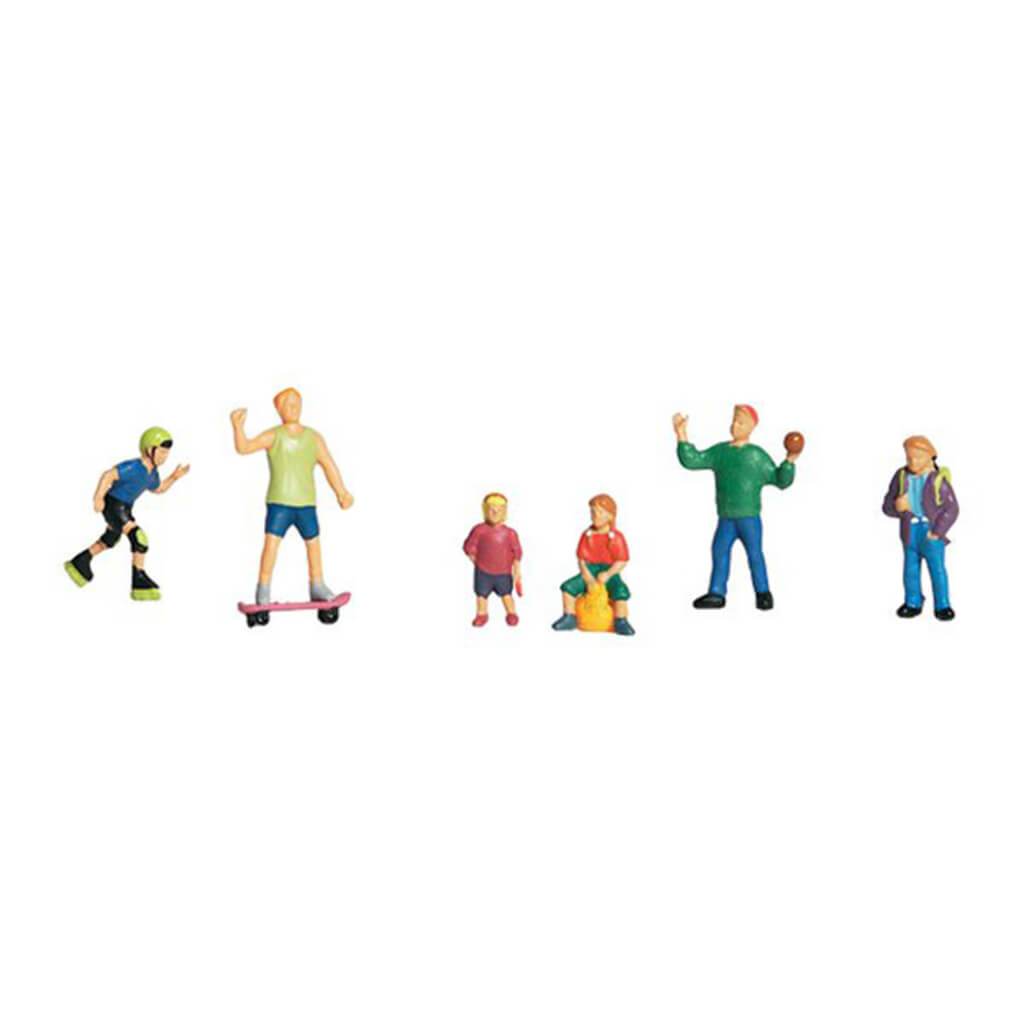 Kids at Play - HO Scale 