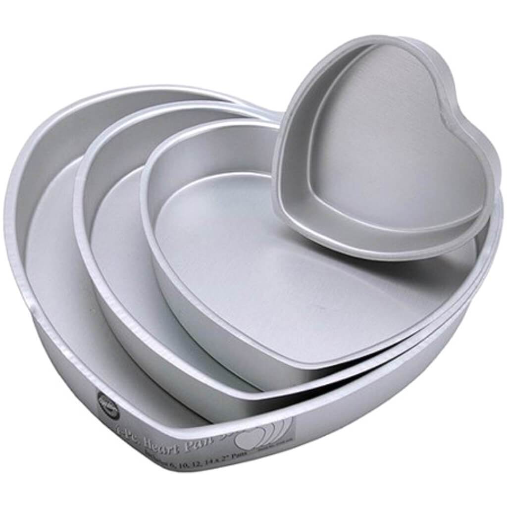 Decorator Preferred Cake Pans 4/Pkg Heart 6in, 10in, 12in &amp; 14in