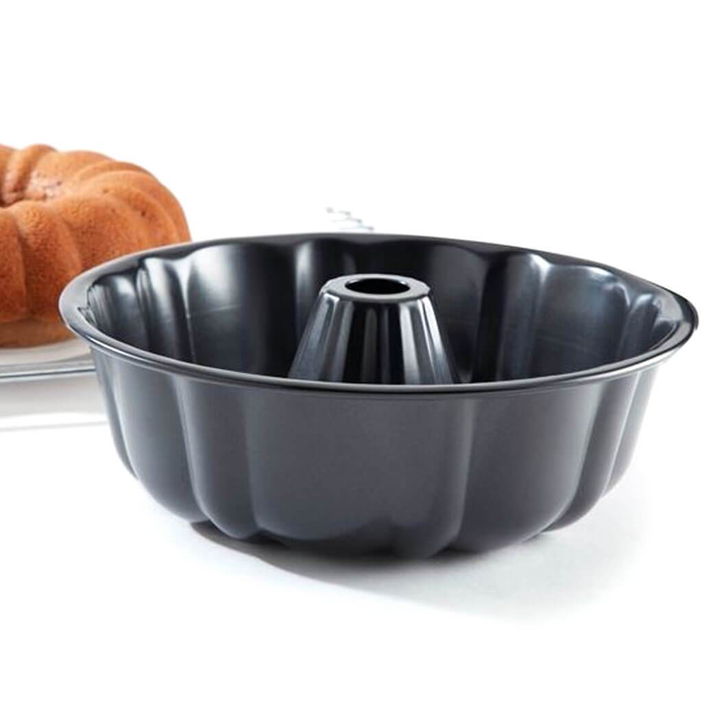 Non-Stick Fluted Tube Pan