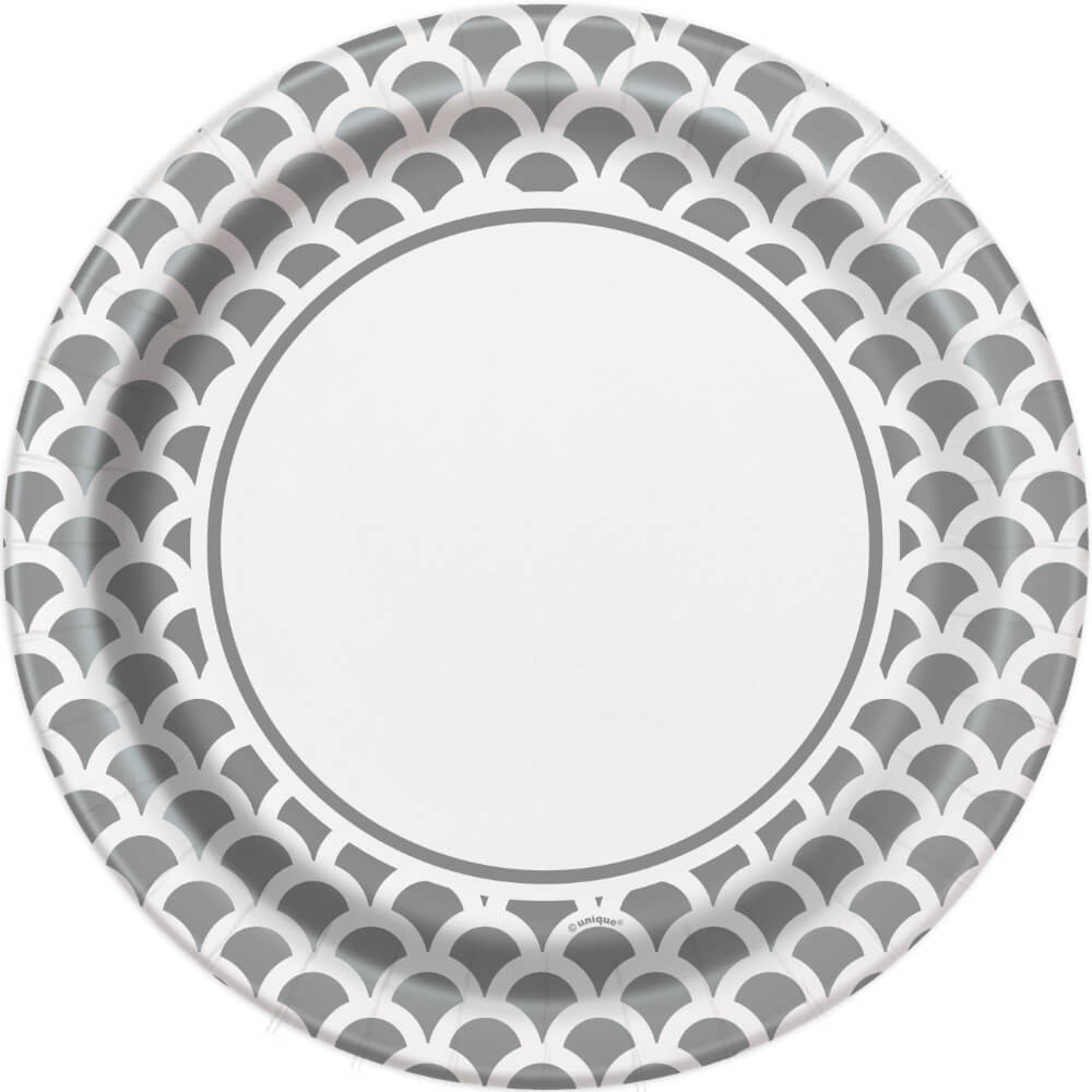 Round Dinner Plates 9in 8ct, Silver Scallop 