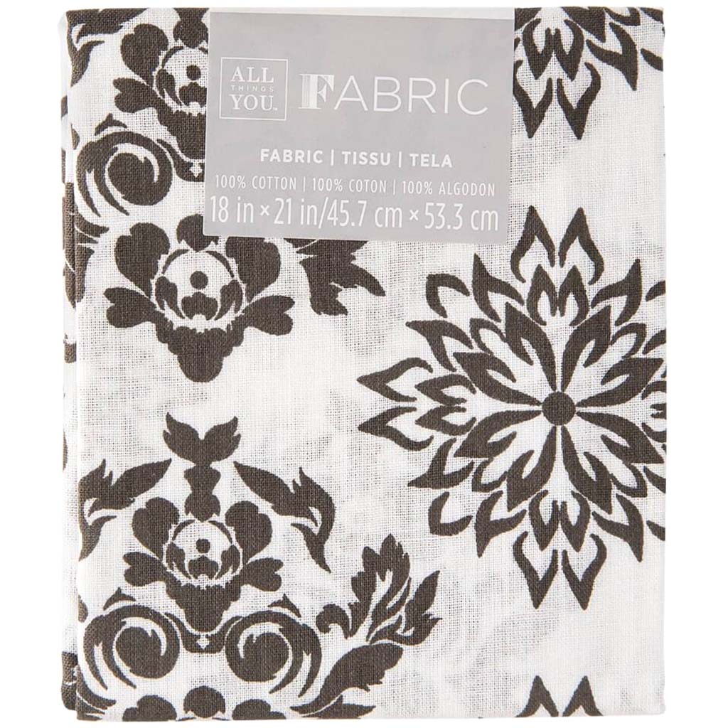 FABRIC FLAT QUILTING FLORAL BLACK &amp; WHITE 18X21IN 