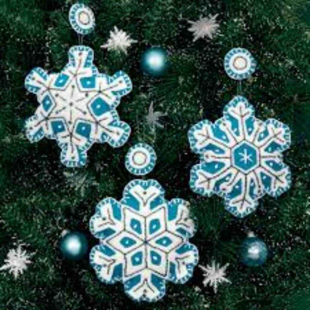 Flurries Ornaments 4inX4in 