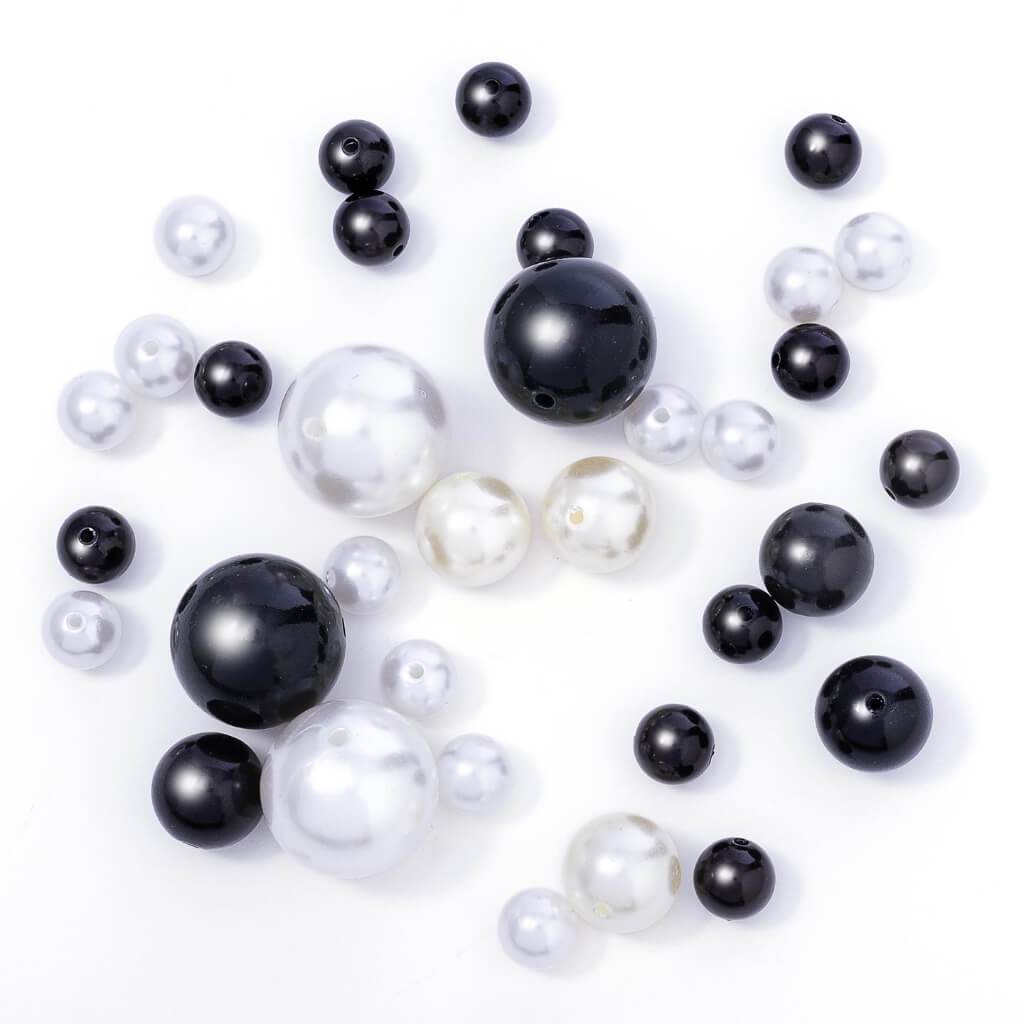 Florl Pearls Black &amp; White 34pc