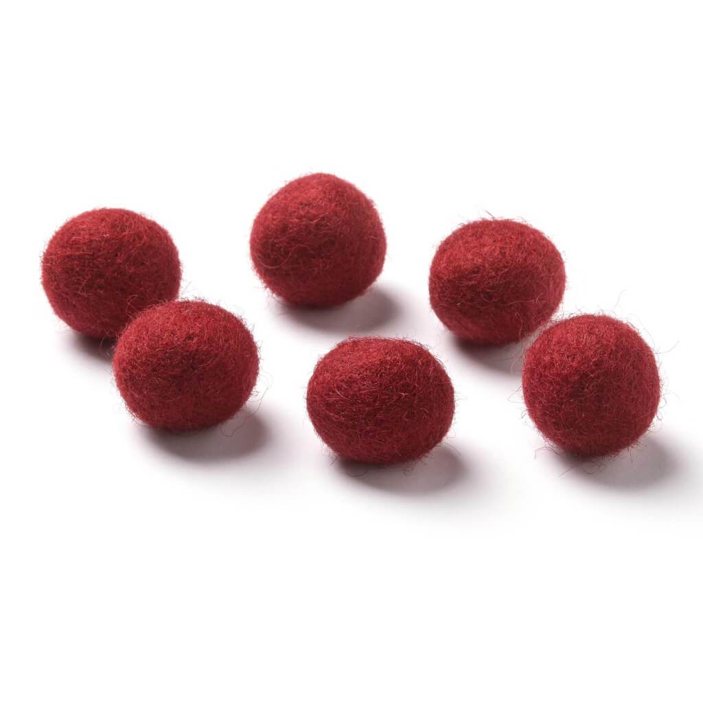 WOOL BEAD D RED .62IN 6PC 