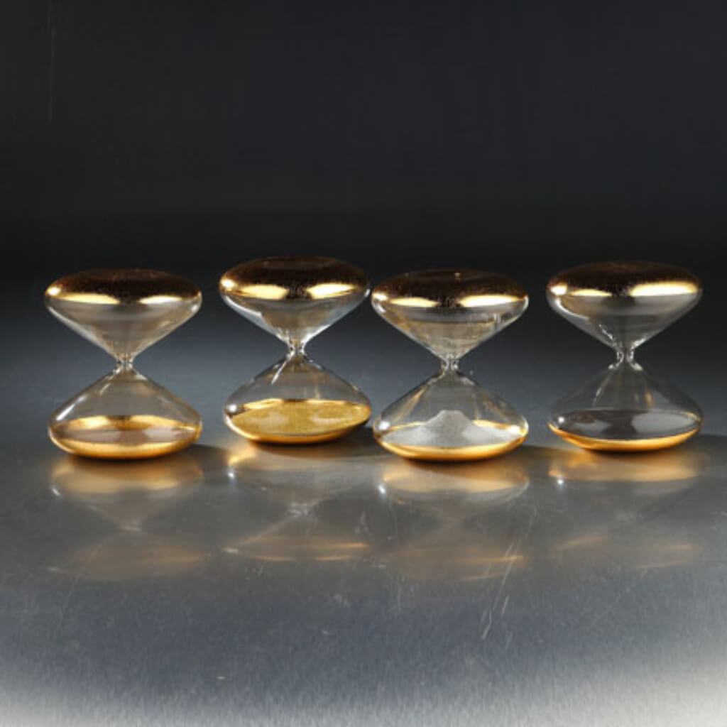 Glass Sand Timer 4Asst Colors H:5.5&quot; D:4.5&quot; 