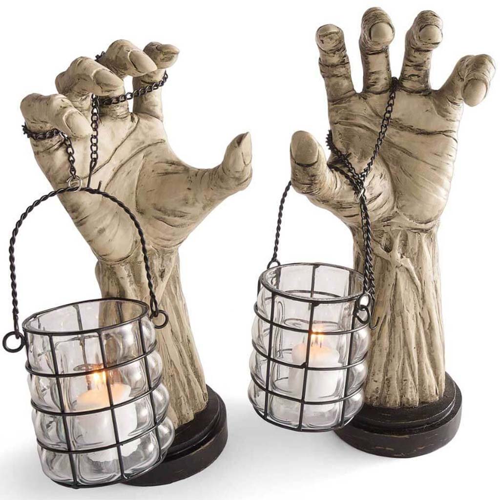 Creepy Hands with Lantern