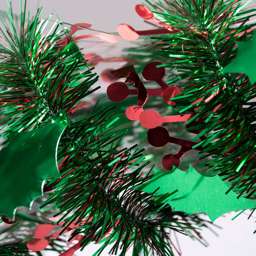 Tinsel Garland Holly 9in