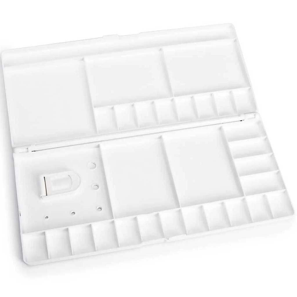 Studio 71 Folding Watercolor Palette: White, 5.25 x 11.5in