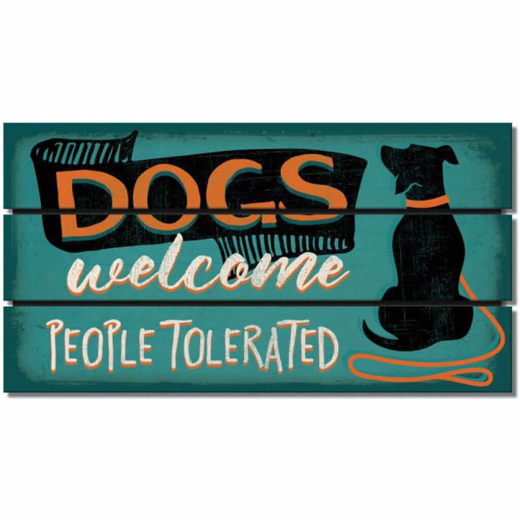 Dogs Welcome Pallet Magnet