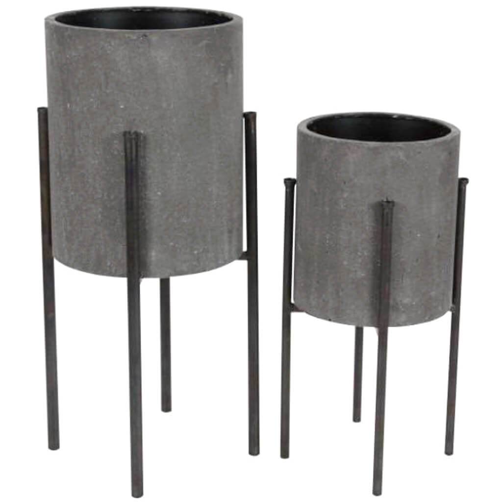 Metal Planter Set of 2, 19 in and 23 in