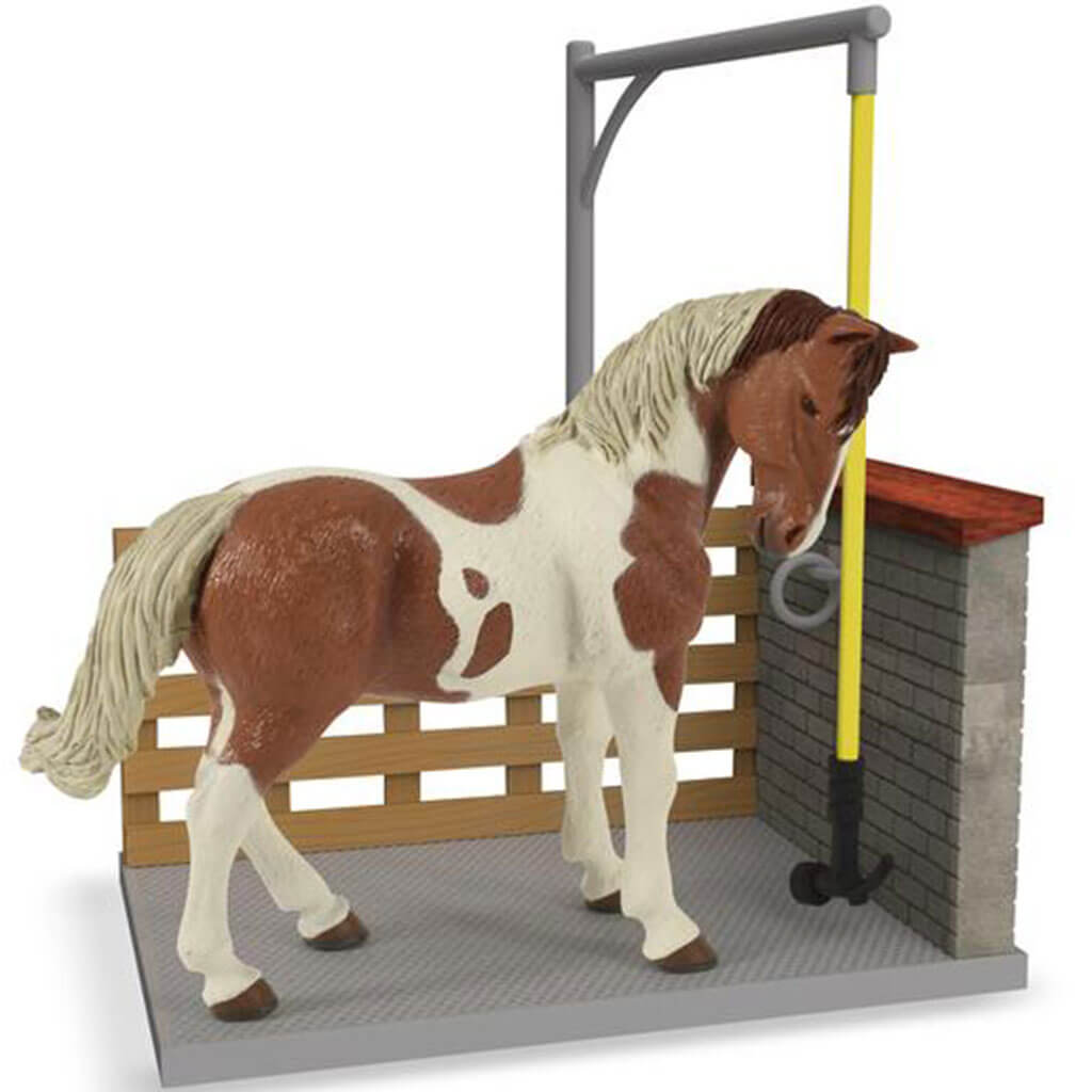 Horse Washing Box Figurine