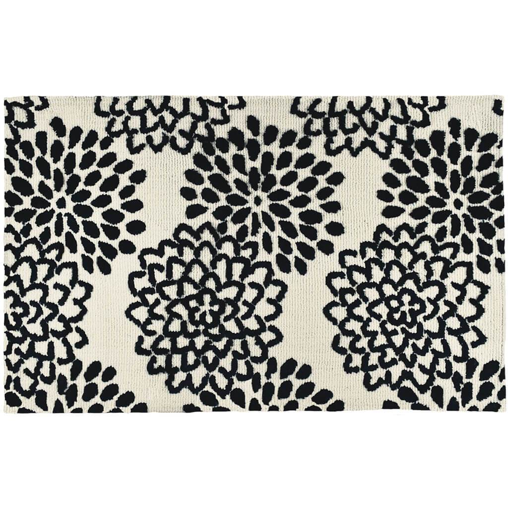 Midnight Mums Accent Rug, 21in X 33in