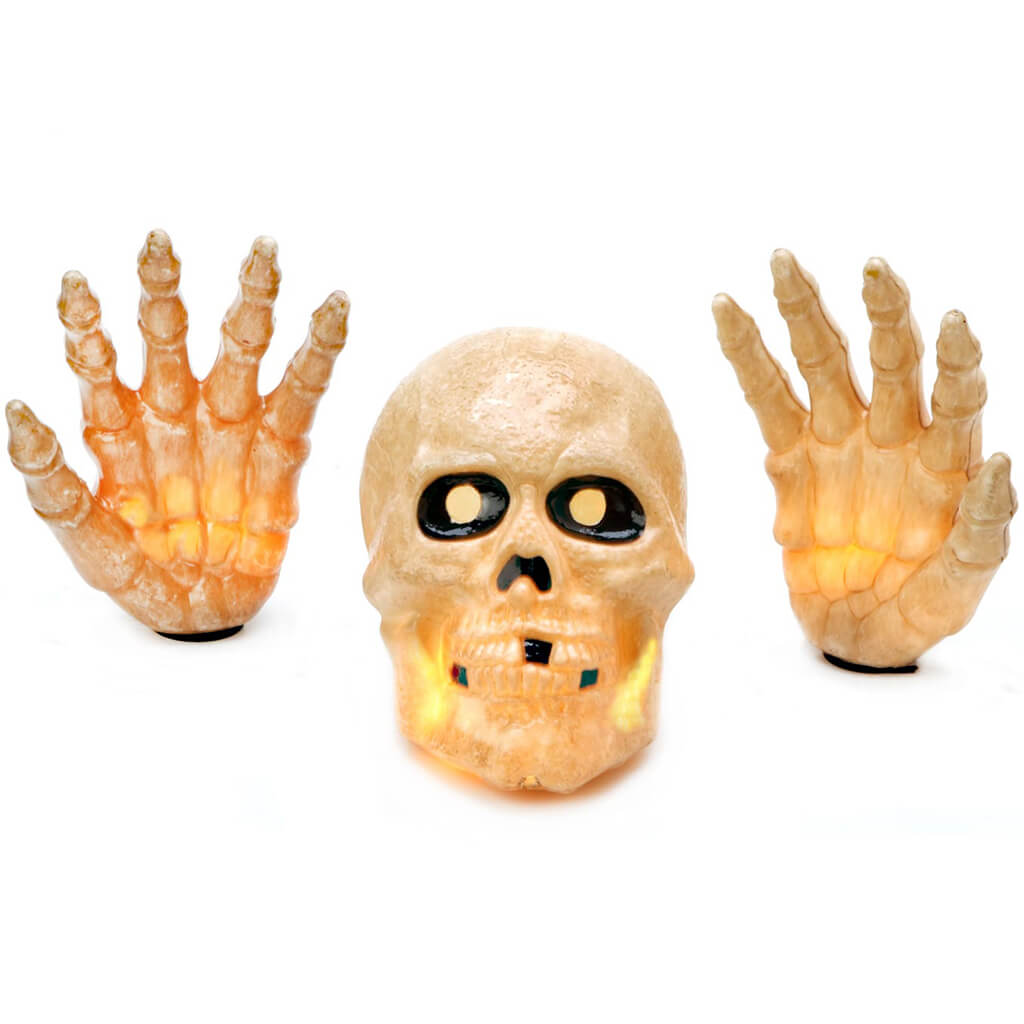 Skeleton Hands and Skull Lights 20 Lights 7 x 8.5in