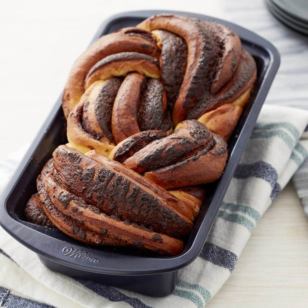 Non-Stick 9in x 5in Loaf Baking Pan Navy Blue