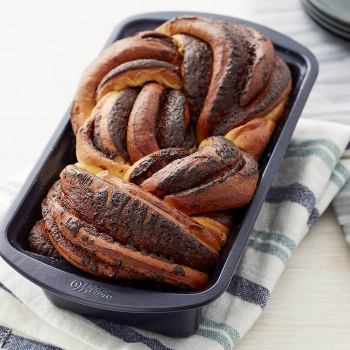 Non-Stick 9in x 5in Loaf Baking Pan Navy Blue