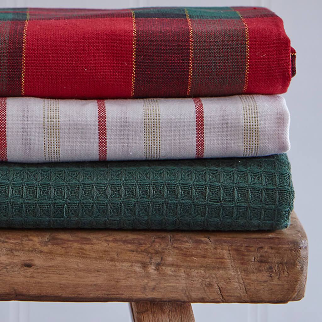 Traditional  Tea Towel Set of 3