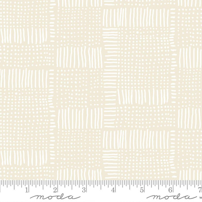 Whispers Dash Dot Muslin