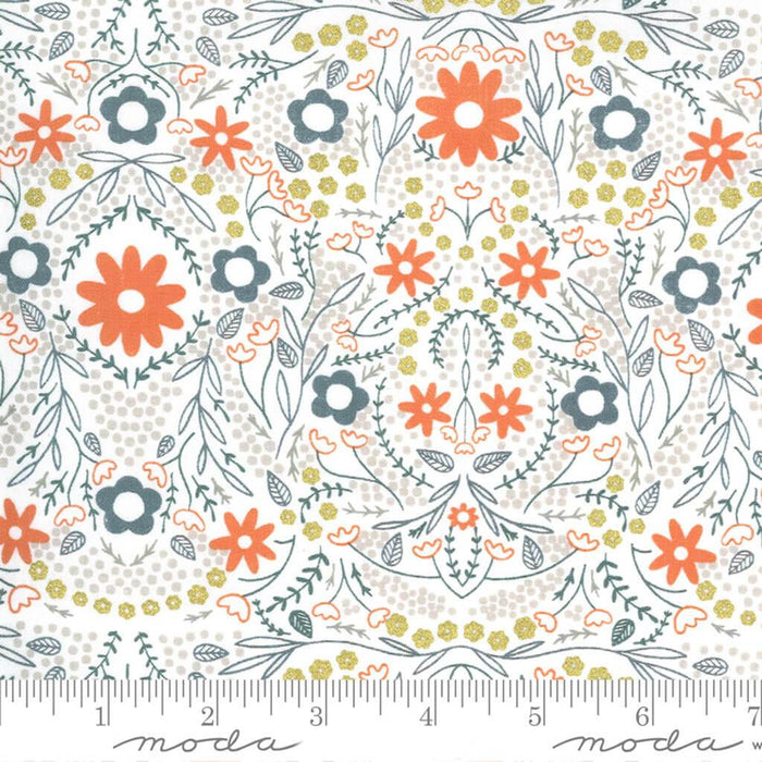 Dwell Possibility Ivory Metallic