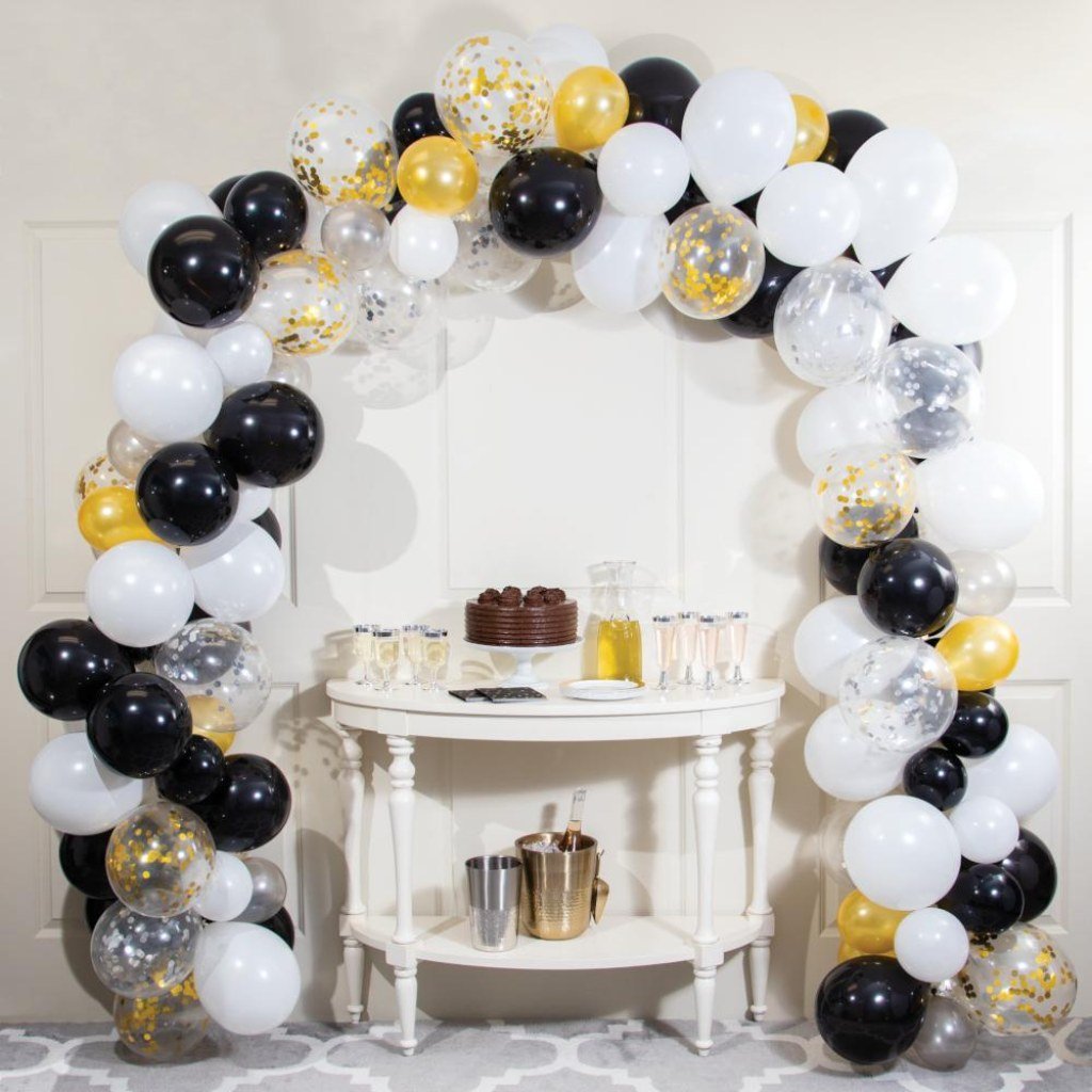 Black and Whte Balloon Garland Kit