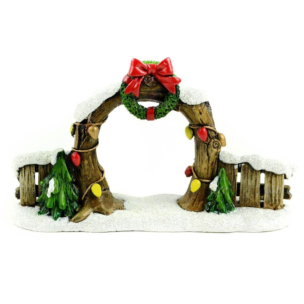 Christmas Arch And Fence With Wreath 3.5in