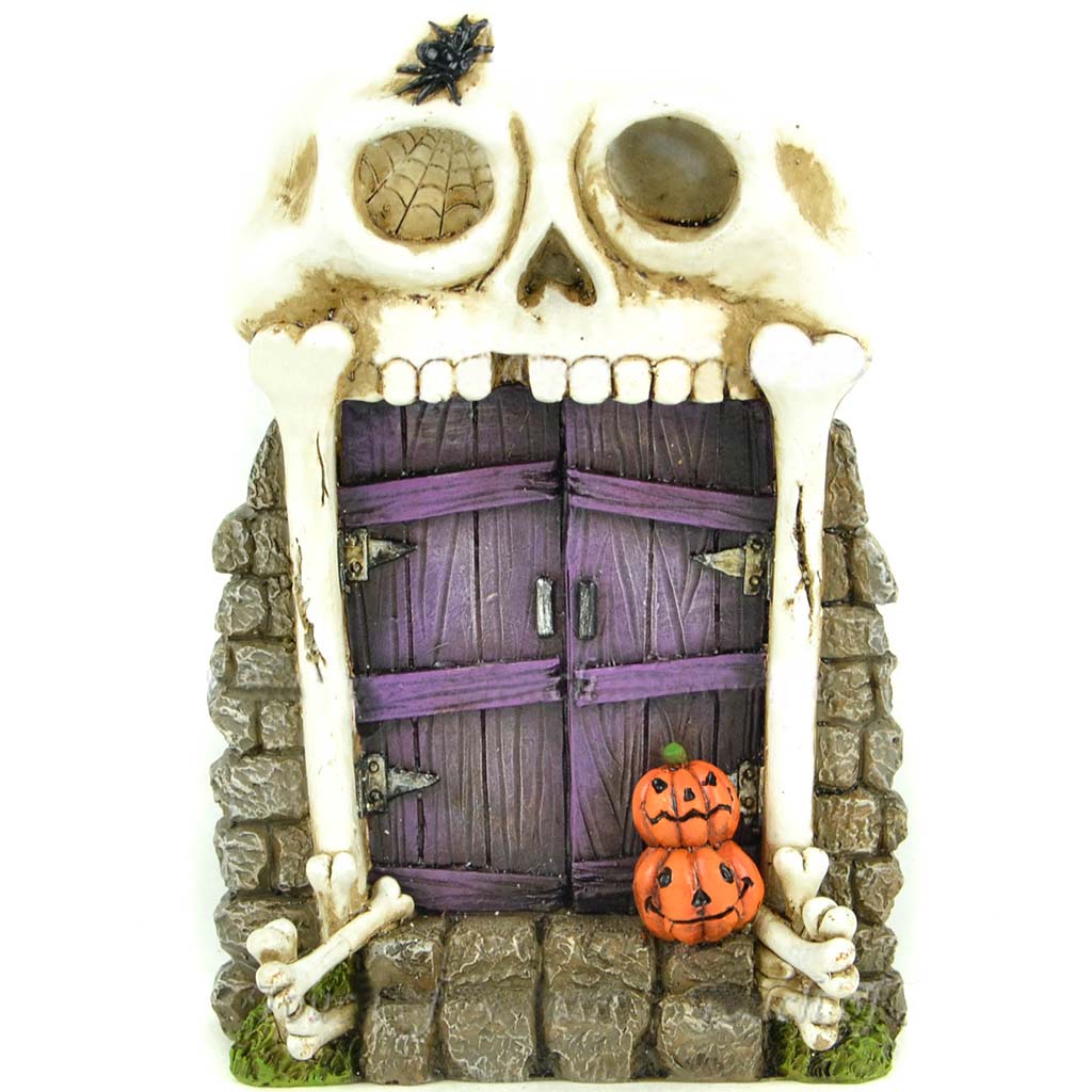 Halloween Skull Purple Door 8in