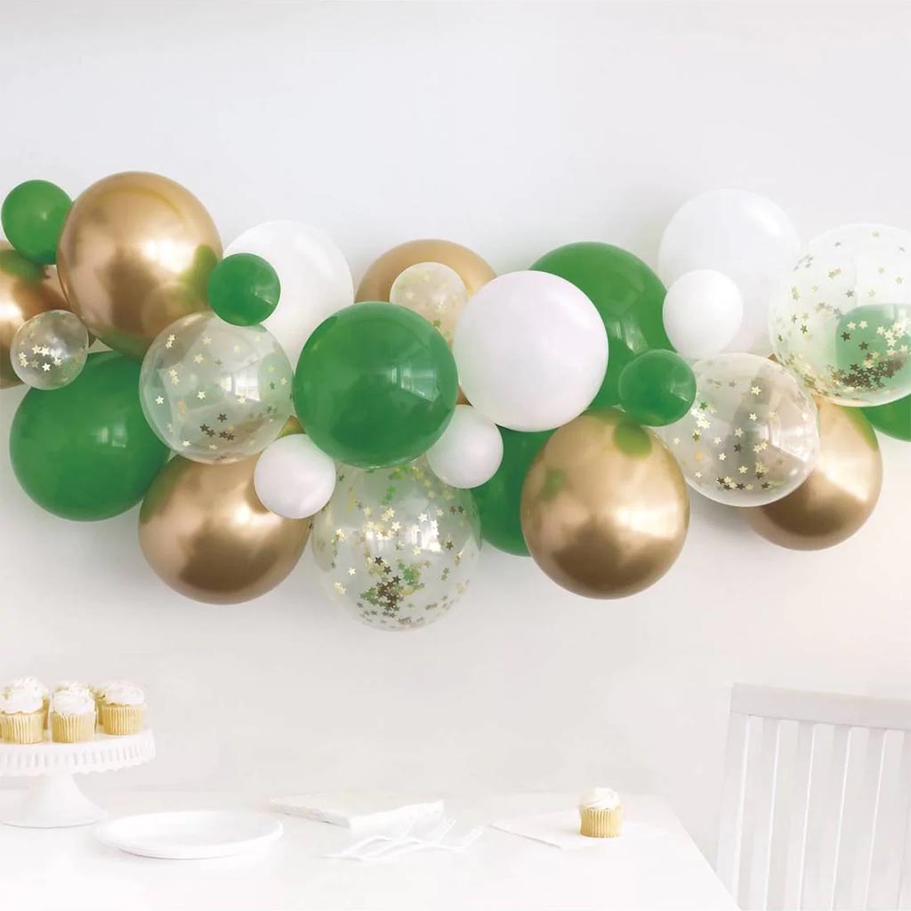 Christmas Assorted Latex Balloon Arch Kit