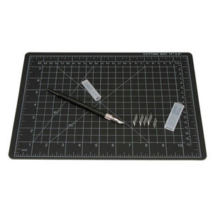 Cutting Mat Set Includes Knife Black 8.5 x 11.75 inches