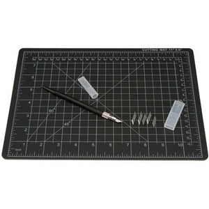 Cutting Mat Set Includes Knife Black 8.5 x 11.75 inches 